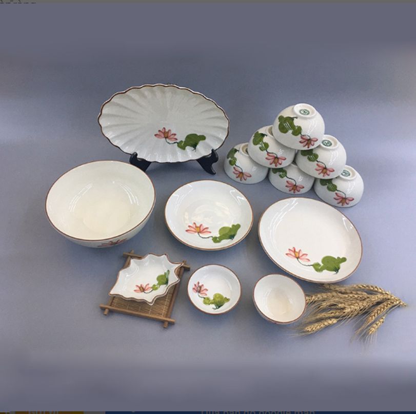 Bộ bàn ăn Bát Tràng 13 chi tiết 