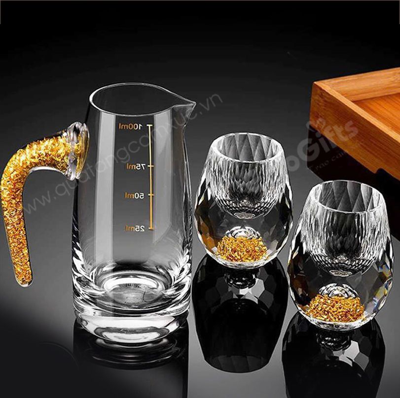 Bộ ly rượu đúc vàng 24k