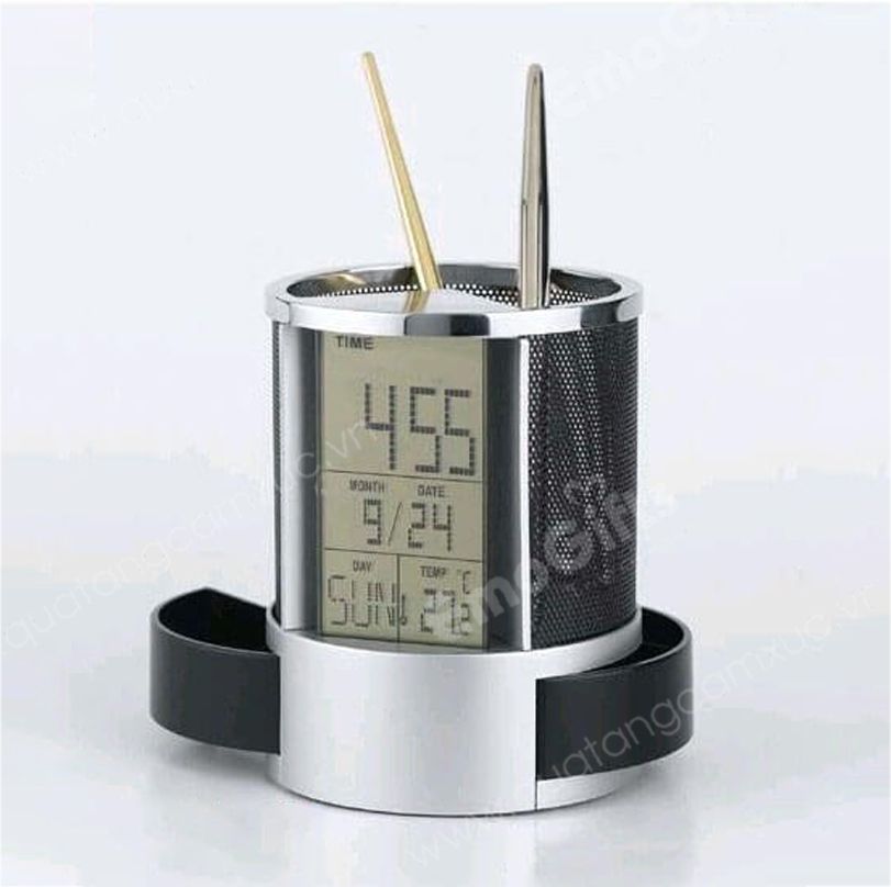 Ống bút nhựa kèm lịch 