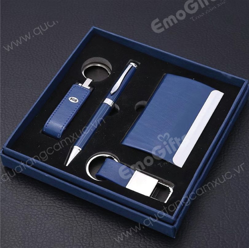 Set bút+móc khóa+note 